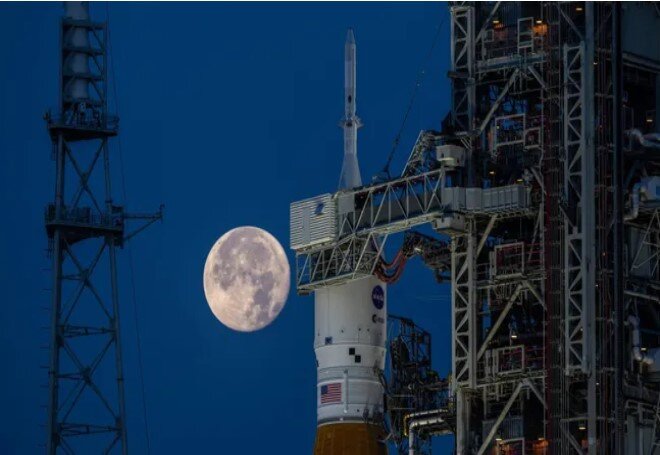 ۳۰ روز تا اعزام فضانوردان به ماه - جارچی ۳۰ روز تا اعزام فضانوردان به ماه - جارچی