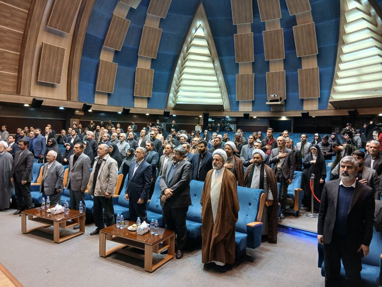 همایش «حق مردم» برگزار شد - جارچی